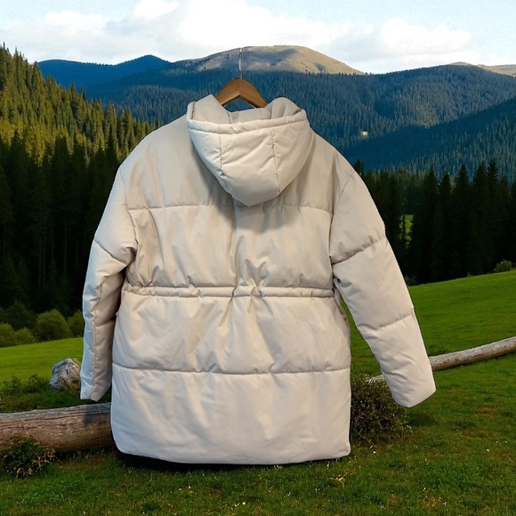 Puffit Hooded Puffer Jacket With Large Pockets. NWT. - Picture 8 of 11